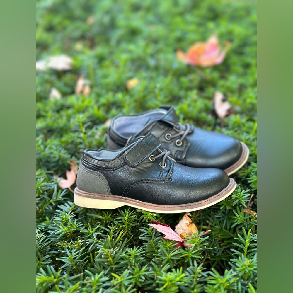 Beautiful boy shoes, new